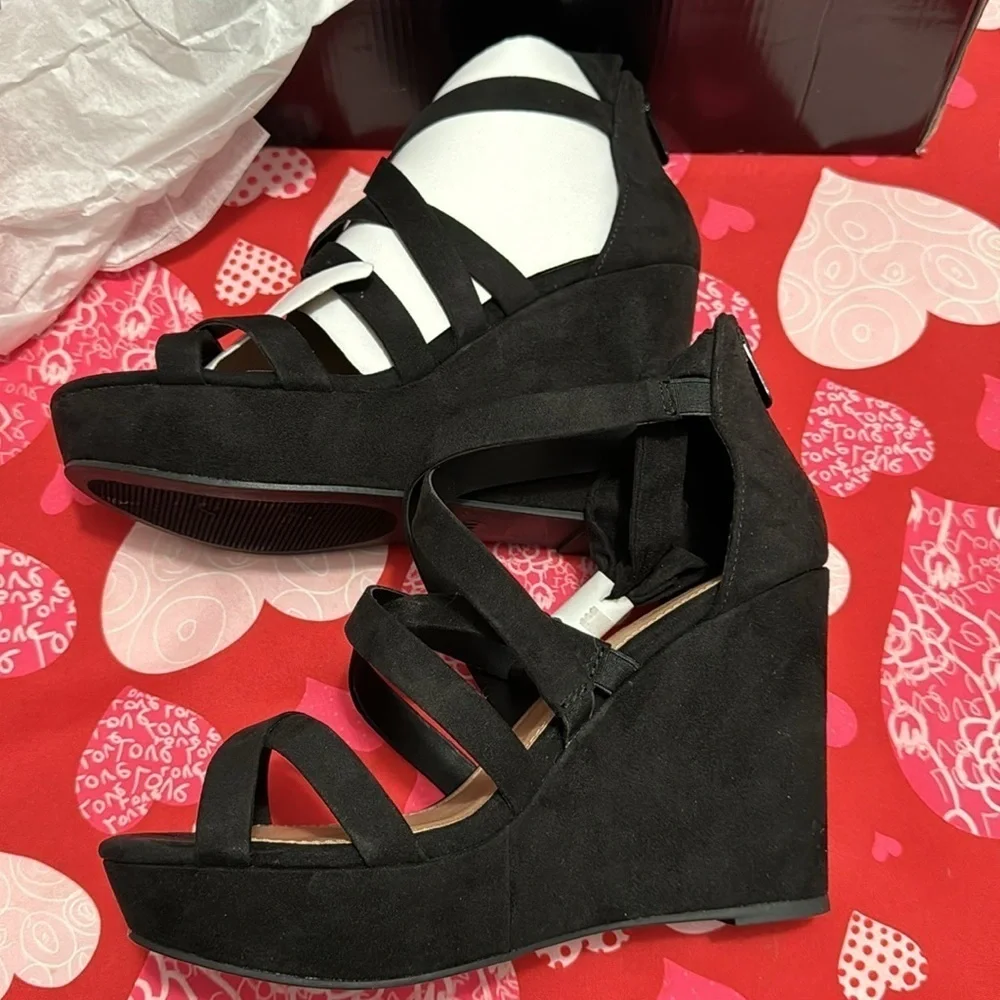 Torrid Ankle Wrap Platform Wedges size 9WW